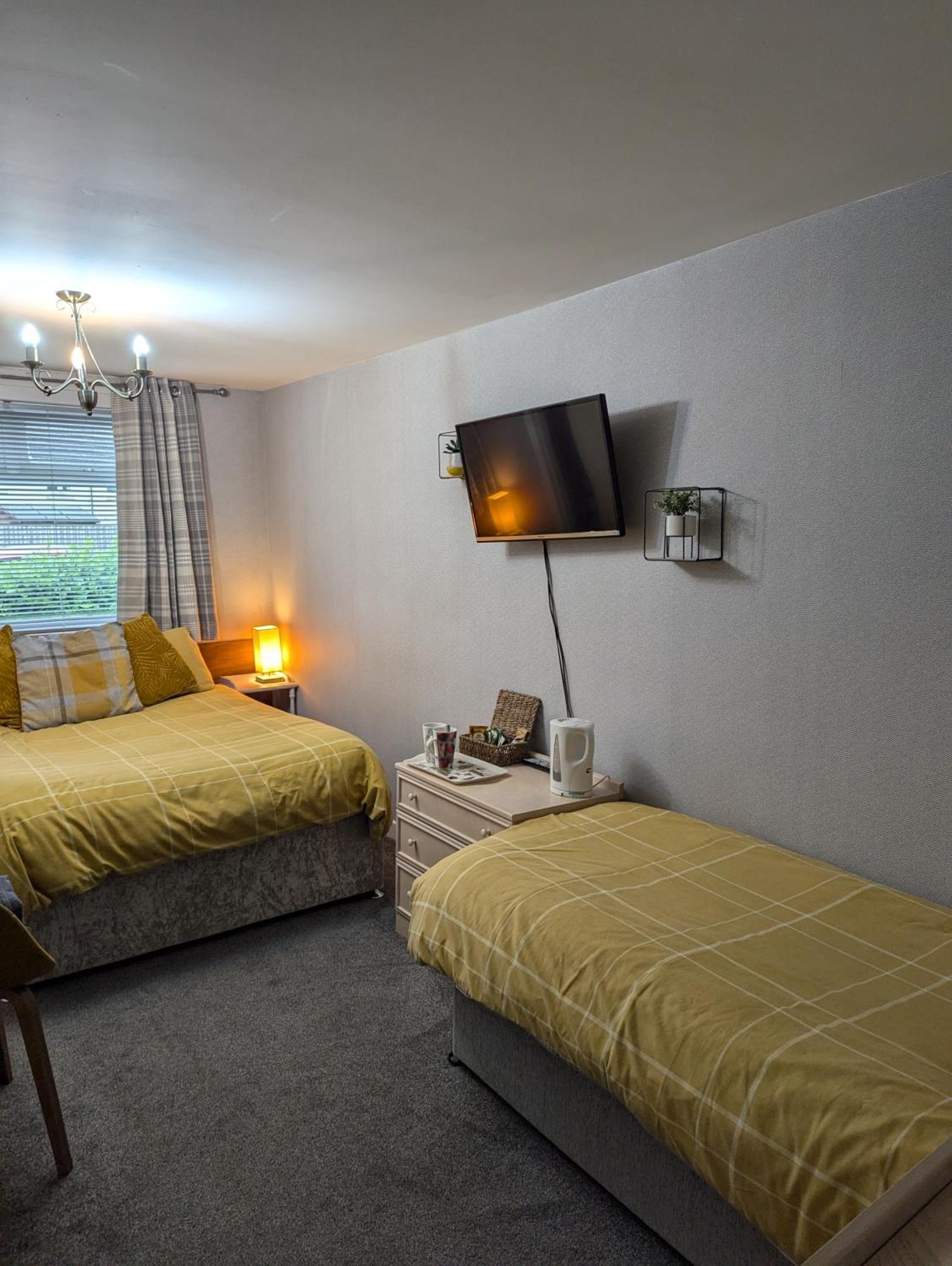 Rooms At Tarrareoch Bathgate Δωμάτιο φωτογραφία