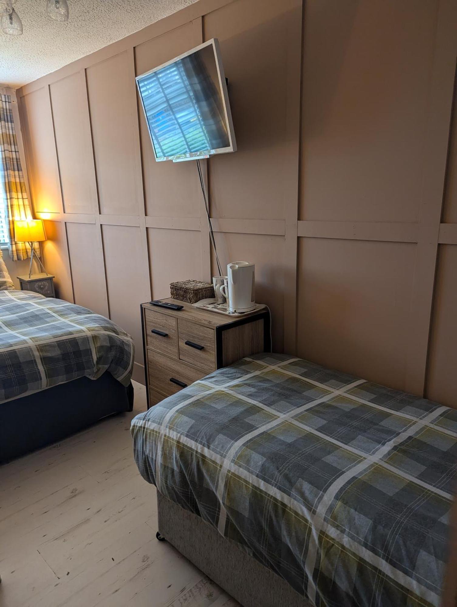 Rooms At Tarrareoch Bathgate Δωμάτιο φωτογραφία
